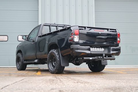 Toyota HILUX 2025 75 Brand Black #5