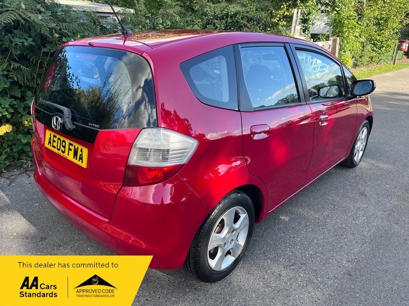 Honda Jazz I-vtec Es I-shift AE09FWA Red #3