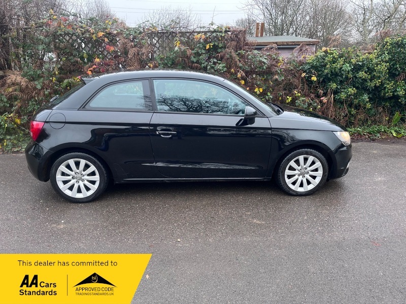 Audi A1 Tfsi Sport KM61VLA Black #5