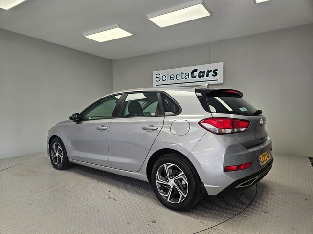 Hyundai I30 1.0 T-gdi Mhev Se Connect Hatchback Hyb Silver #2
