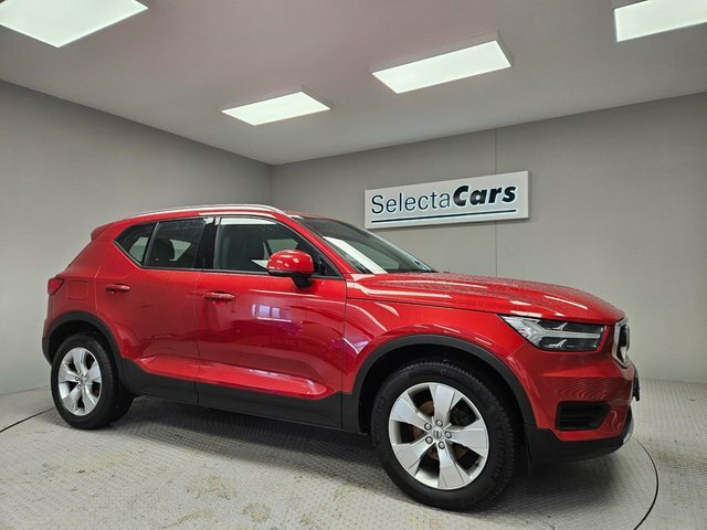 Volvo XC40 1.5 T3 Momentum Suv Euro 6 S S Red