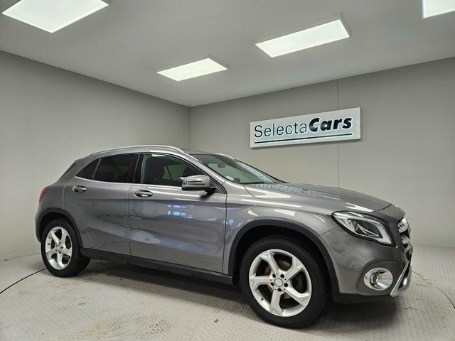 Mercedes-Benz GLA Class 1.6 Gla200 Sport Premium Suv E Grey