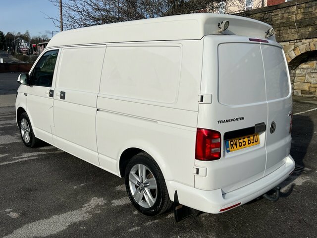 Volkswagen Transporter Tdi T32 Bluemotion Tech RV65BJU White #4