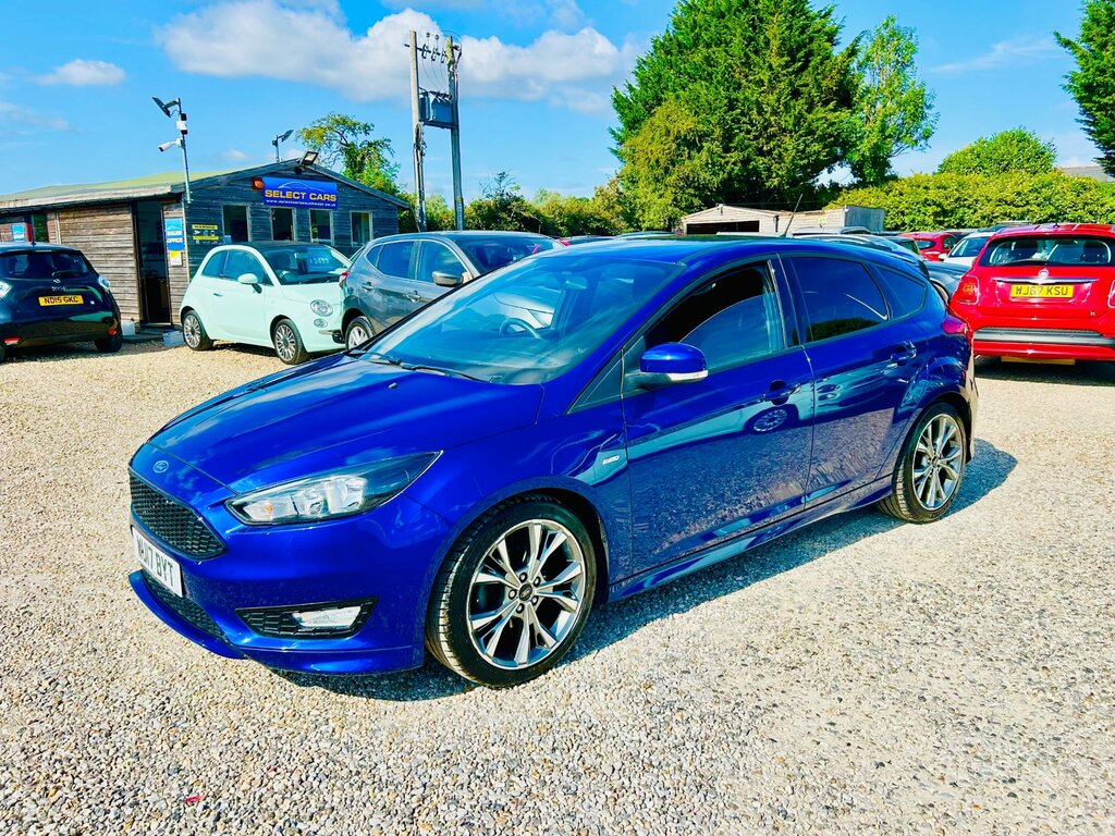 Ford Focus 1.0T Ecoboost St-line Hatchback WU17BYT Blue #5