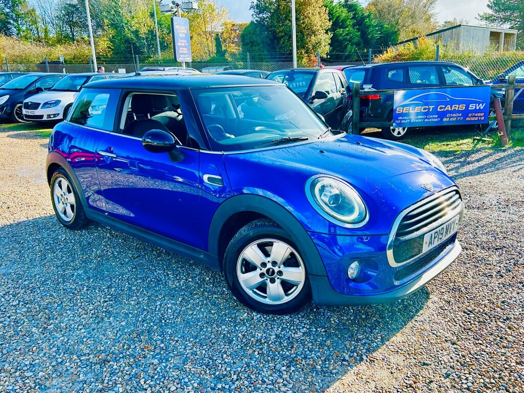 Mini Hatch 1.5 Cooper Classic Hatchback Eur Blue