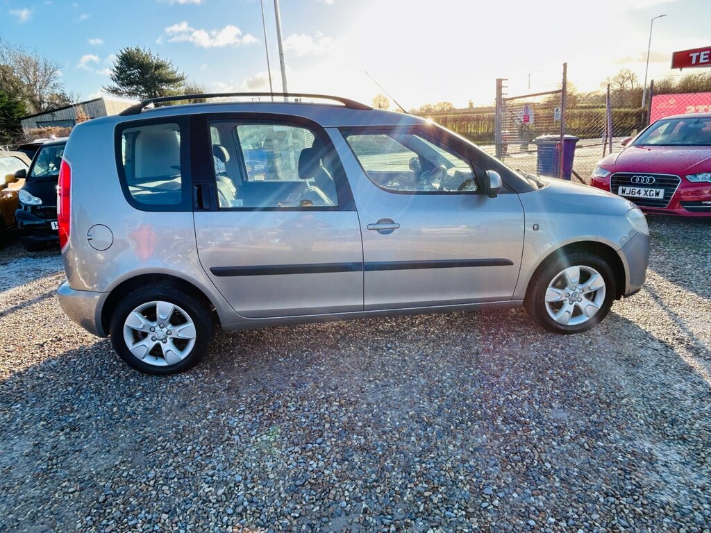 Skoda Roomster 2 Beige #10