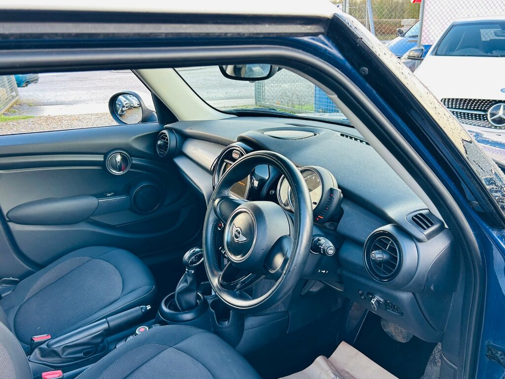 Mini Hatch 1.5 Cooper D Hatchback Euro 6 Ss Blue #3