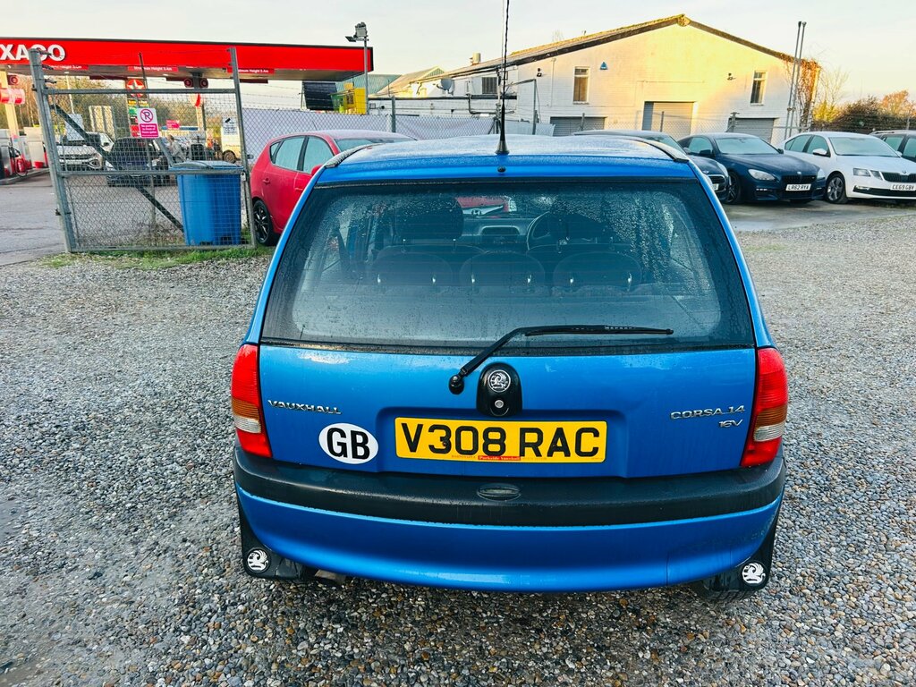 Vauxhall Corsa Gls 16V 5-Door Red #6