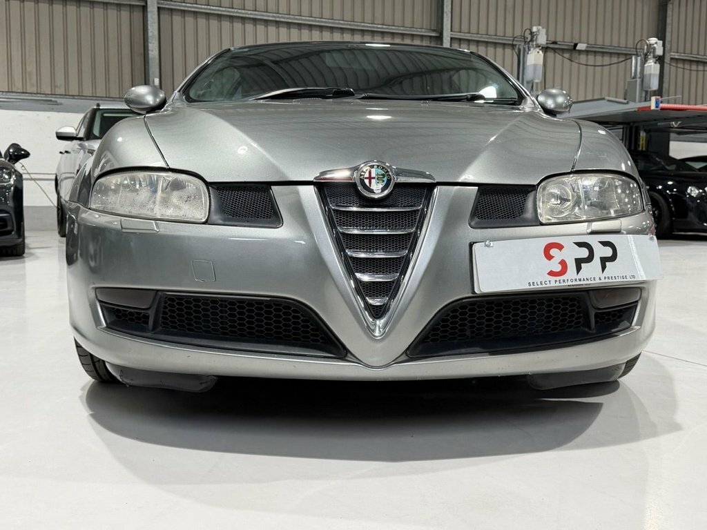 Alfa Romeo GT Coupe 3.2 V6 24V Coupe 295 Gkm Black #8