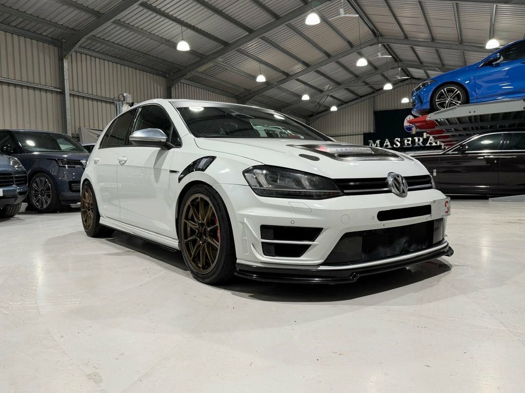 Volkswagen Golf 2.0 Tsi Bluemotion Tech R Hatchback Dsg White