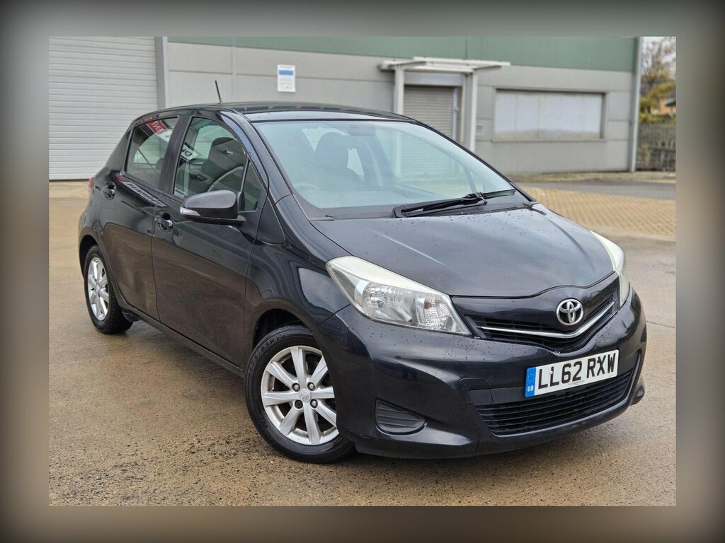 Toyota Yaris 1.33 Dual Vvt-i Tr Multidrive S Euro 5 Black