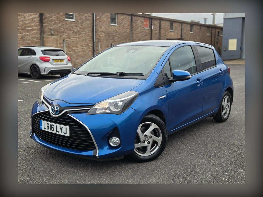 Toyota Yaris 1.5 Vvt-h Icon E-cvt Euro 6 Safety Sense LR16LYJ Blue #2