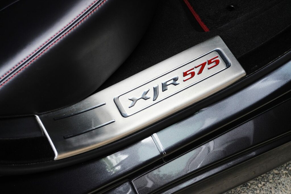 Jaguar XJR Xjr V8 Black #82