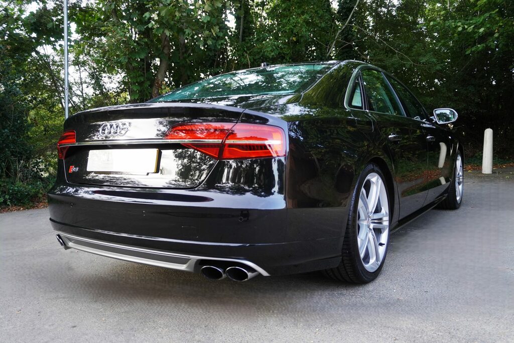 Audi S8 4.0 Tfsi V8 Black #5
