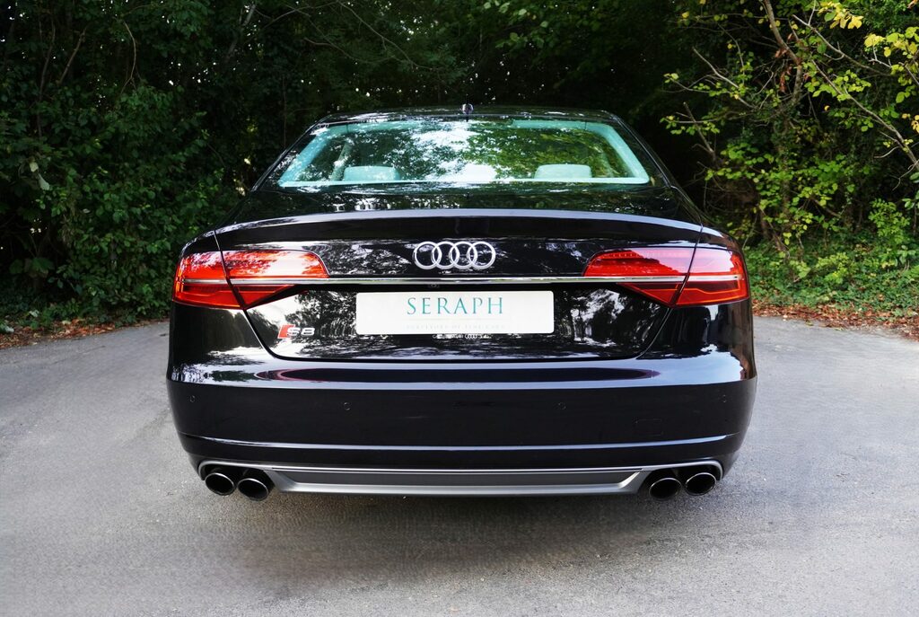 Audi S8 4.0 Tfsi V8 Black #4