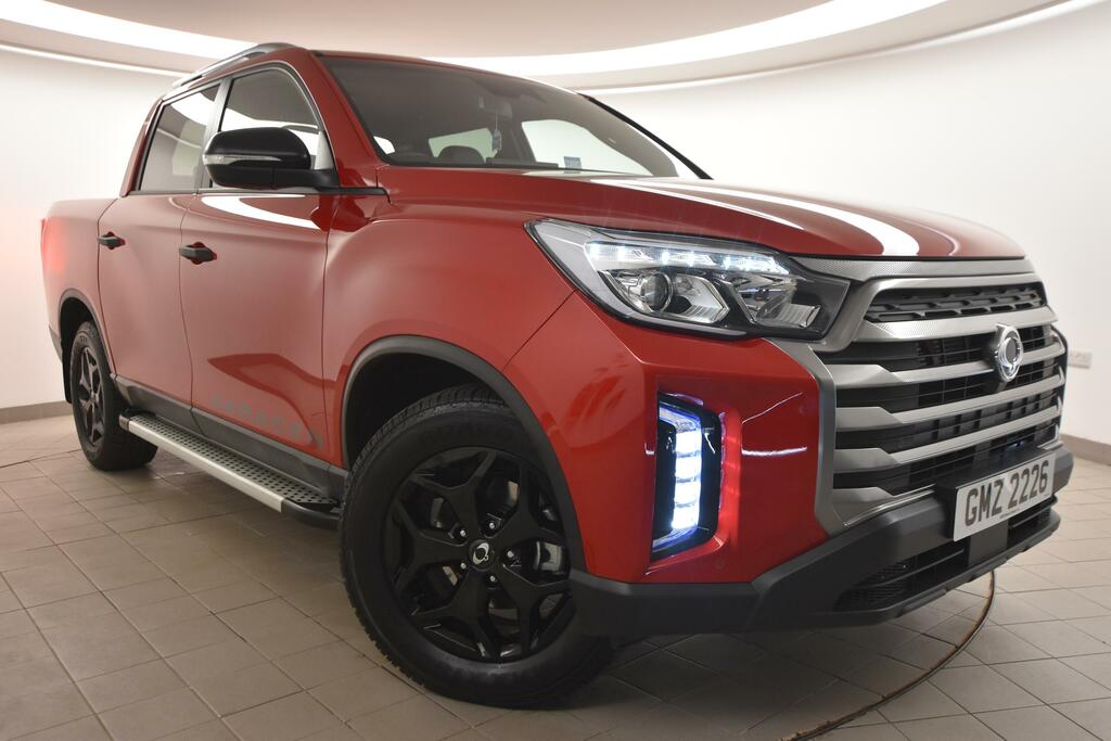 SsangYong Musso 2.2 Double Cab Pick Up Saracen Red