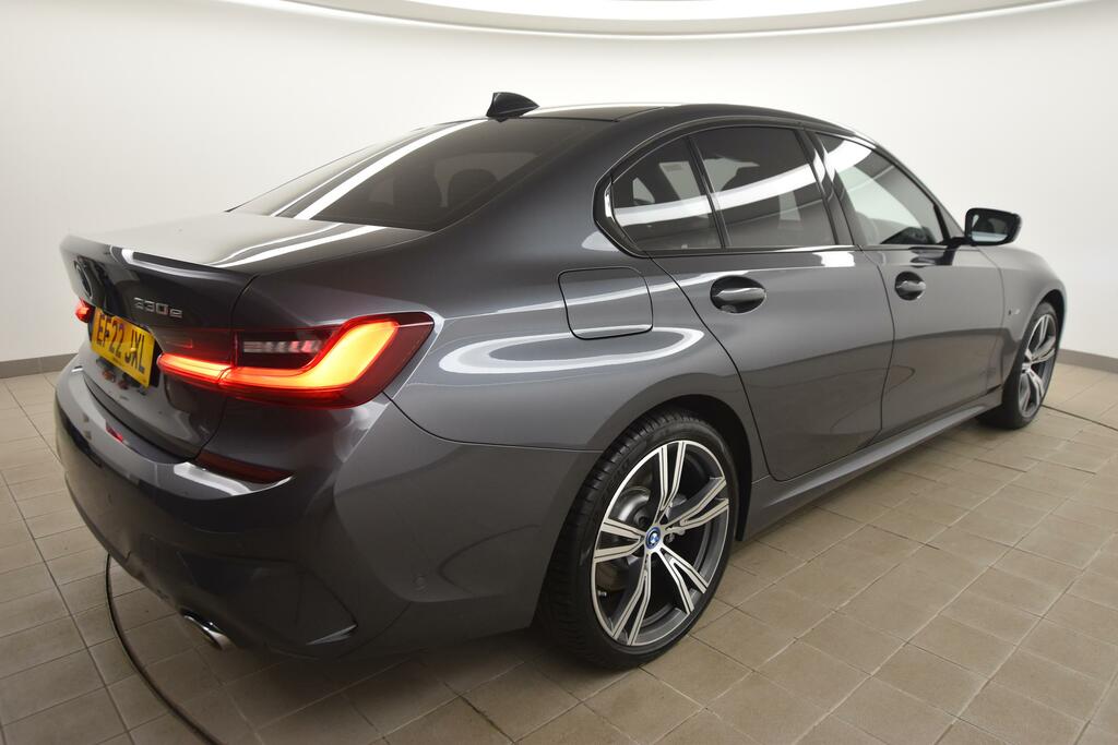 BMW 3 Series 330E Xdrive M Sport Step EF22JXL Grey #4