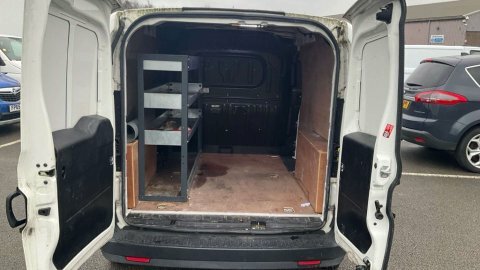 Vauxhall Combo 1.2 Combo 2000 EX66LLV White #6