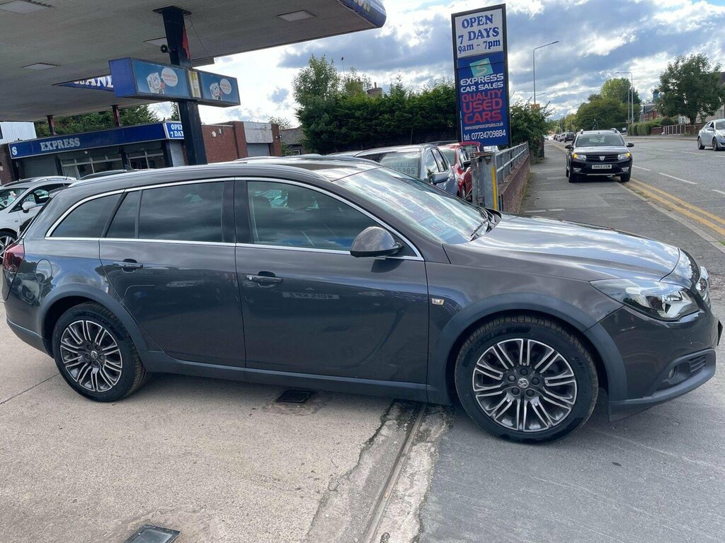 Vauxhall Insignia Estate 2.0 Cdti Biturbo Nav Country Tourer 4W Grey #3
