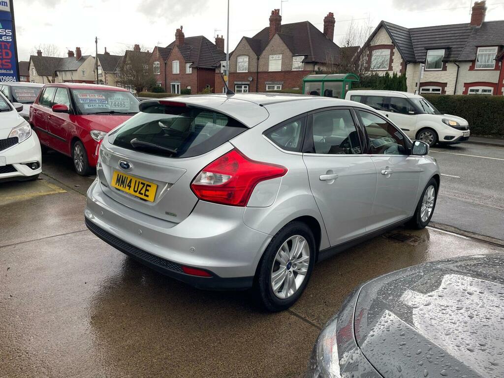 Ford Focus Hatchback 1.0T Ecoboost Titanium Navigator Euro 5 MM14UZE Silver #2