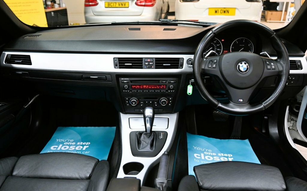 BMW 3 Series Convertible YA12YDE White #2
