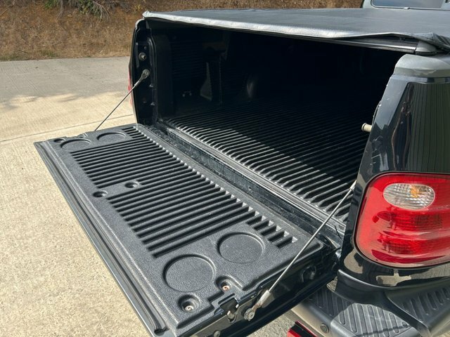 Ford F-150 Hot Rod Classic Custom American V8 Black #55