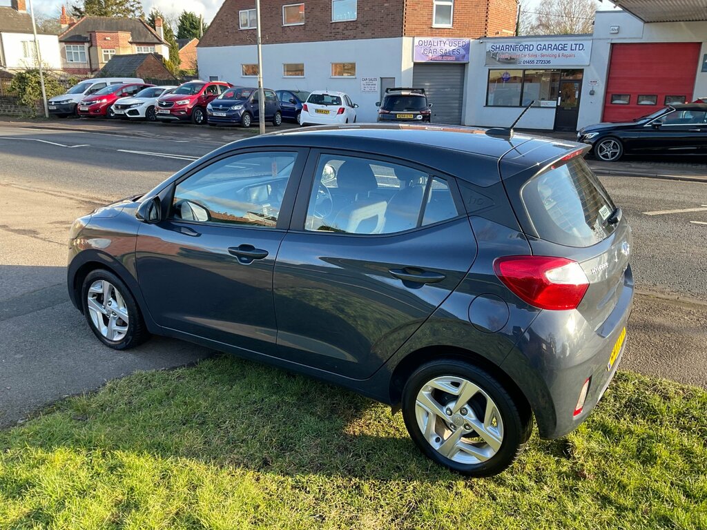 Hyundai I10 1.2 Se Connect Hatchback Euro 6 LD71FFK Grey #2