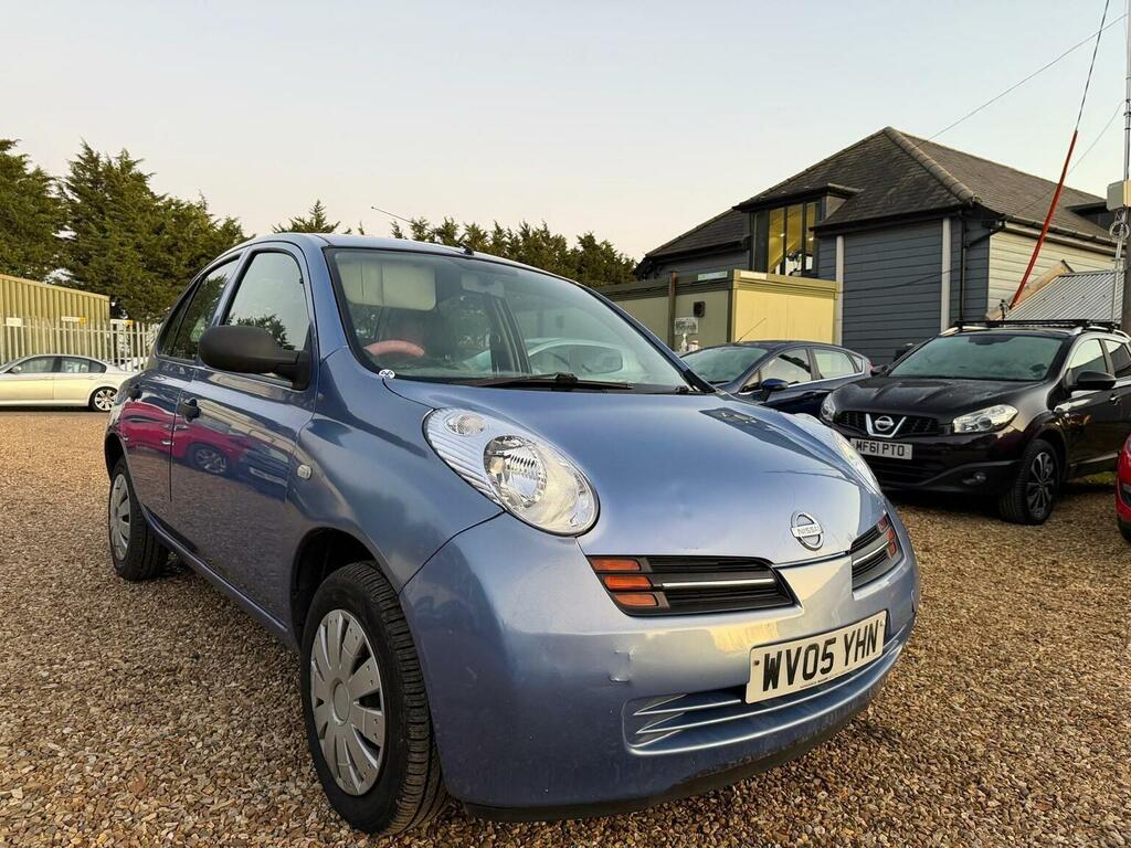 Nissan Micra Hatchback 1.2 16V S 200505 Blue