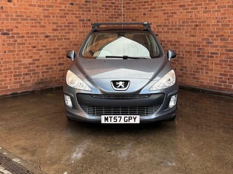 Peugeot 308 1.6 Hdi Fap Se Grey #2