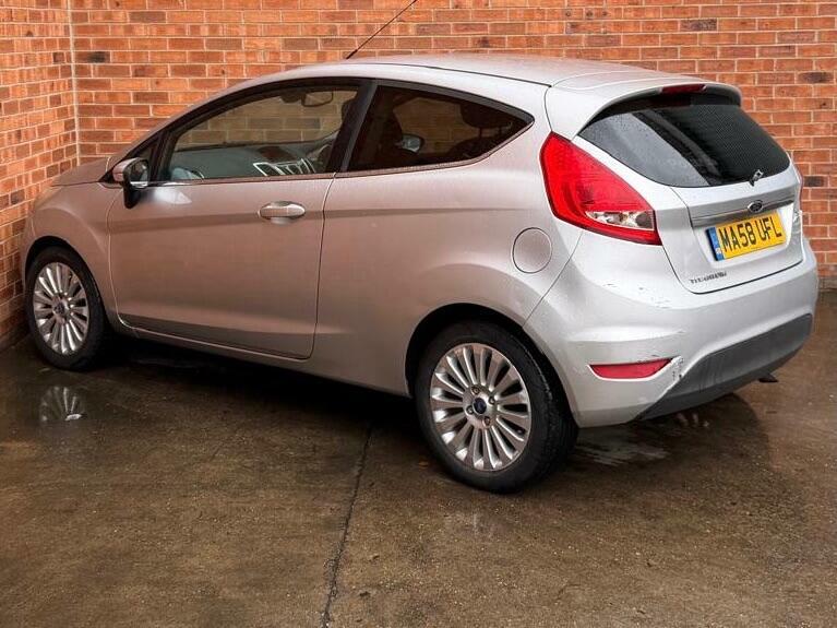 Ford Fiesta 1.4 Titanium MA58UFL Silver #4
