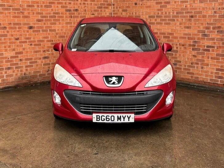 Peugeot 308 1.6 Vti Sportium Red #2