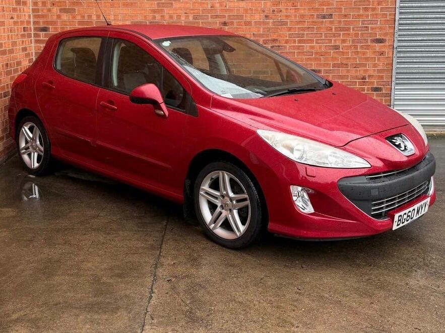 Peugeot 308 1.6 Vti Sportium Red