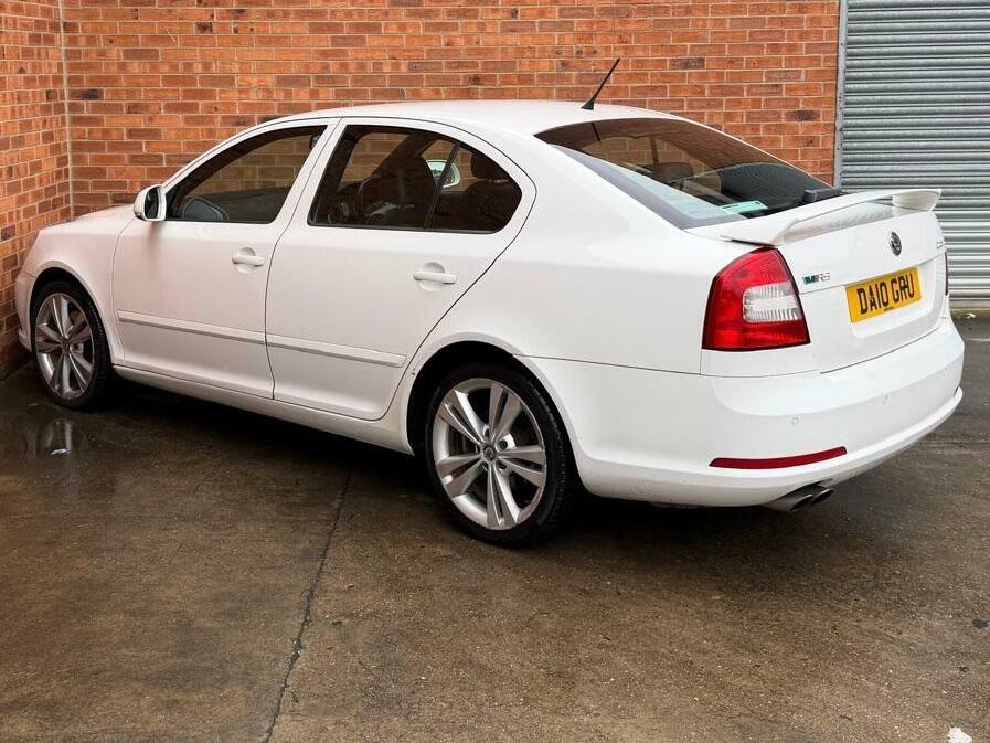 Skoda Octavia 2.0 Tdi Vrs Limited Edition Euro 4 DA10GRU White #4