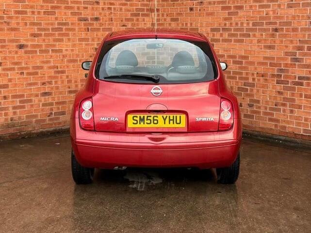 Nissan Micra 1.2 16V Spirita Red #5
