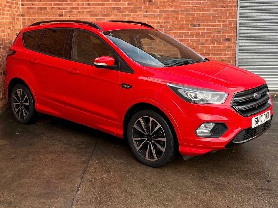Ford Kuga 1.5 Tdci St-line Powershift Euro 6 Ss SM17OKD Red
