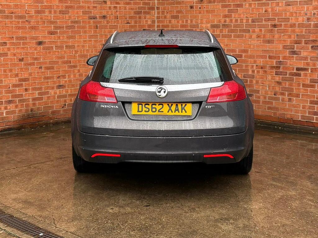 Vauxhall Insignia 2.0 Cdti Se Nav Sports Tourer Euro 5 Grey #5