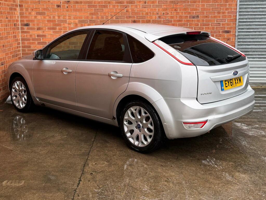 Ford Focus 1.6 Tdci Dpf Zetec EY61XYM Silver #4