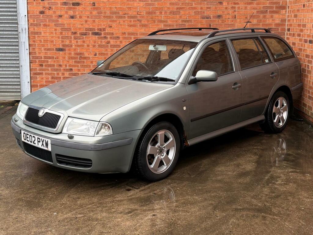Skoda Octavia 1.9 Tdi Elegance OE02PXW Green #3