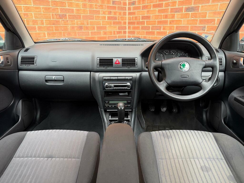 Skoda Octavia Hatchback 1.8T Elegance 4X4 200252 Blue #7