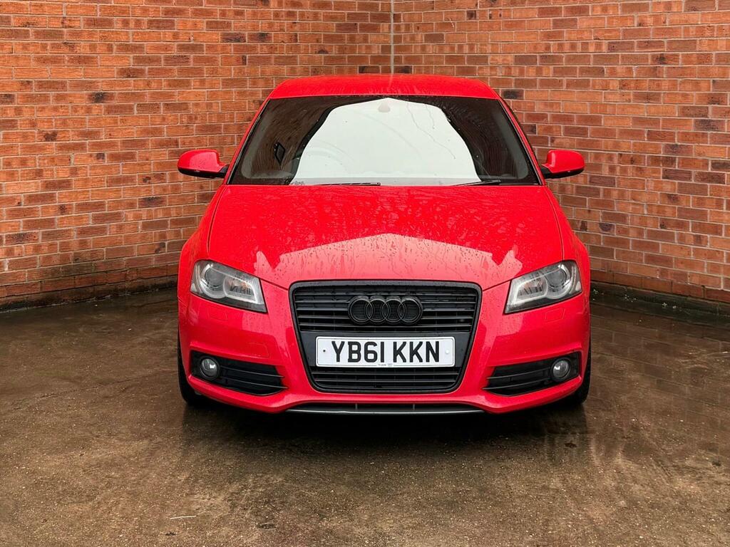 Audi A3 2.0 Tdi Black Edition Euro 5 Ss YB61KKN Red #2