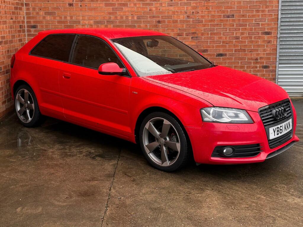 Audi A3 2.0 Tdi Black Edition Euro 5 Ss YB61KKN Red