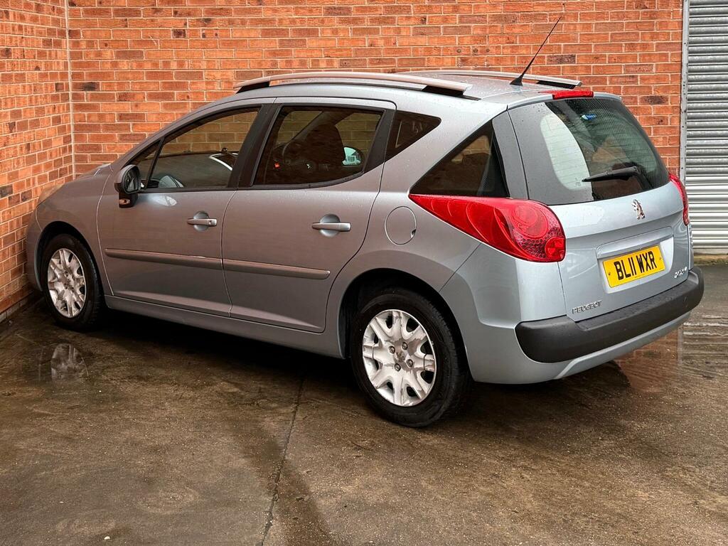 Peugeot 207 SW 1.6 Hdi Active Euro 5 Blue #4
