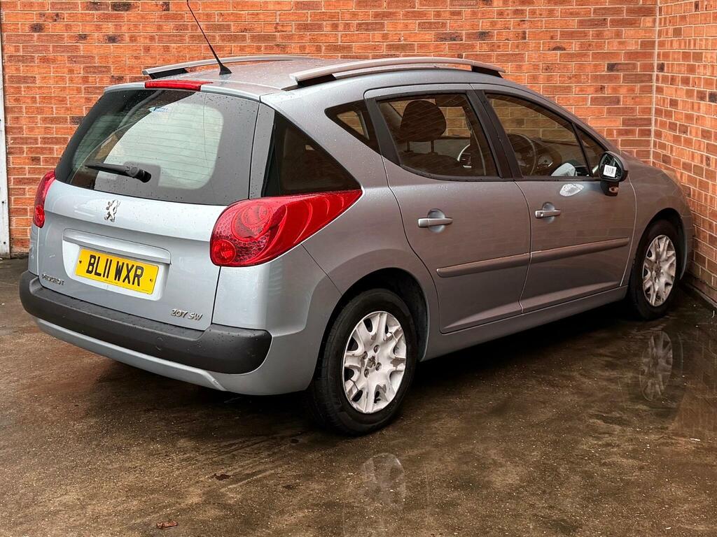 Peugeot 207 SW 1.6 Hdi Active Euro 5 Blue #6