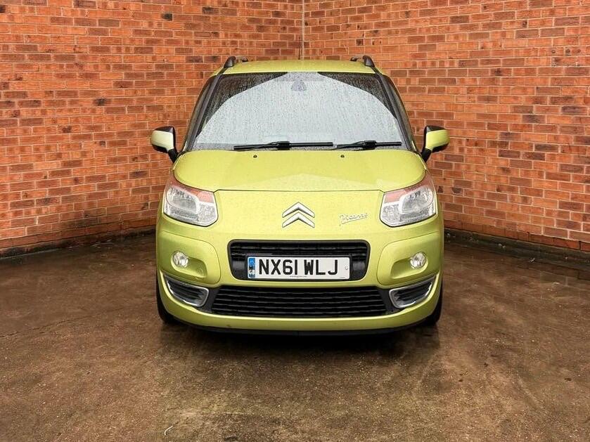 Citroen C3 Picasso 1.6 Hdi Exclusive Euro 5 NX61WLJ Green #2