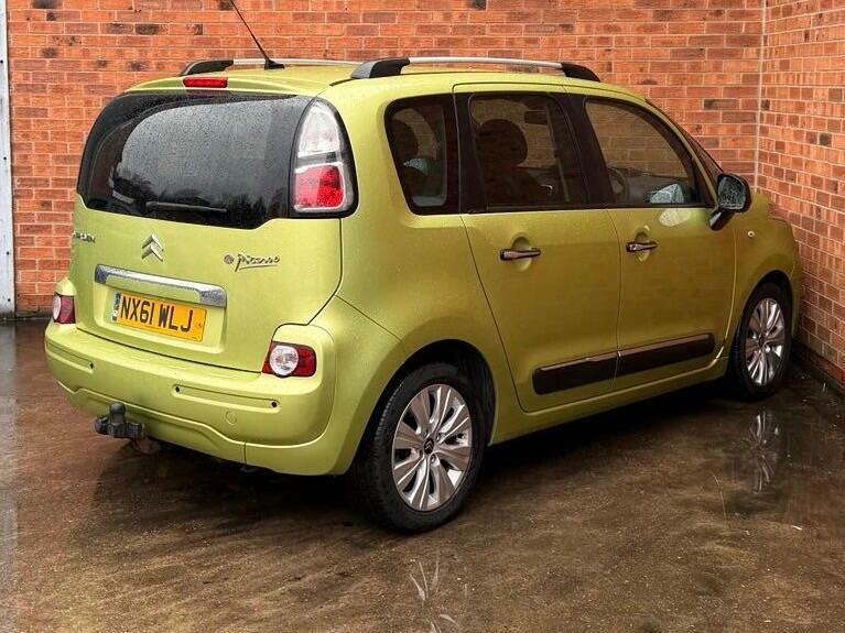 Citroen C3 Picasso 1.6 Hdi Exclusive Euro 5 NX61WLJ Green #6