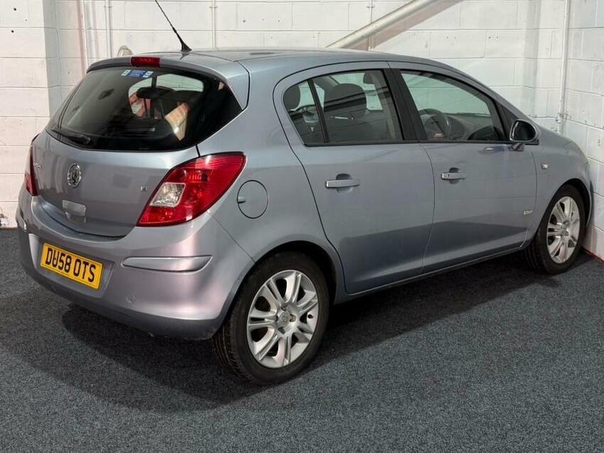 Vauxhall Corsa 1.4I 16V Design Ac Silver #6