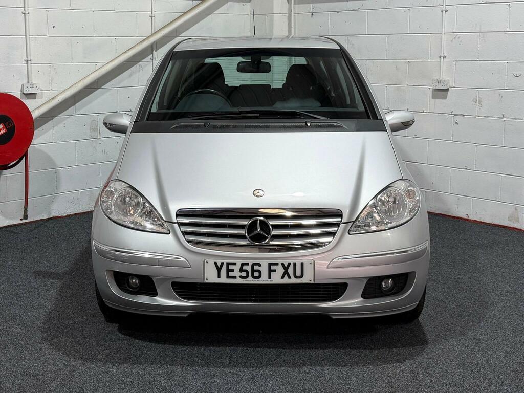 Mercedes-Benz A Class 1.5 A150 Elegance Se Silver #2