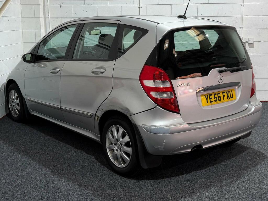 Mercedes-Benz A Class 1.5 A150 Elegance Se Silver #4