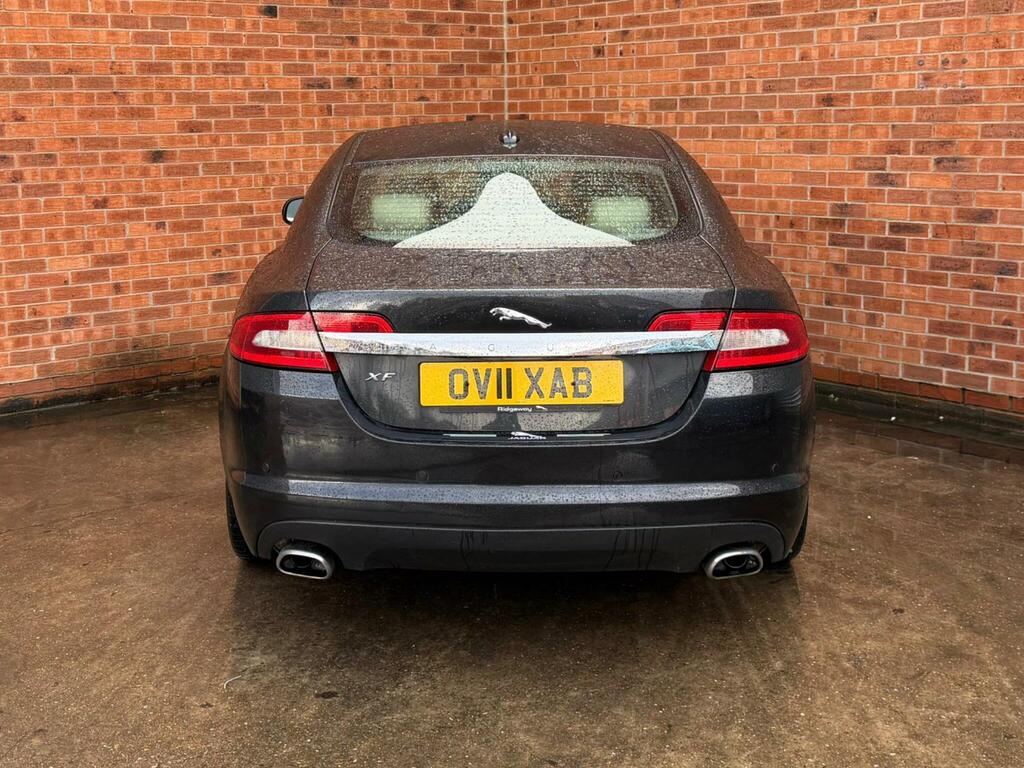 Jaguar XF 3.0D V6 Luxury Euro 5 OV11XAB Grey #5