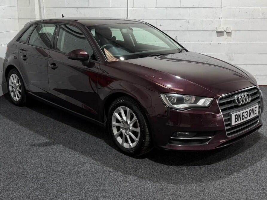 Audi A3 1.6 Tdi Se Sportback Euro 5 Ss BN63RVE Red